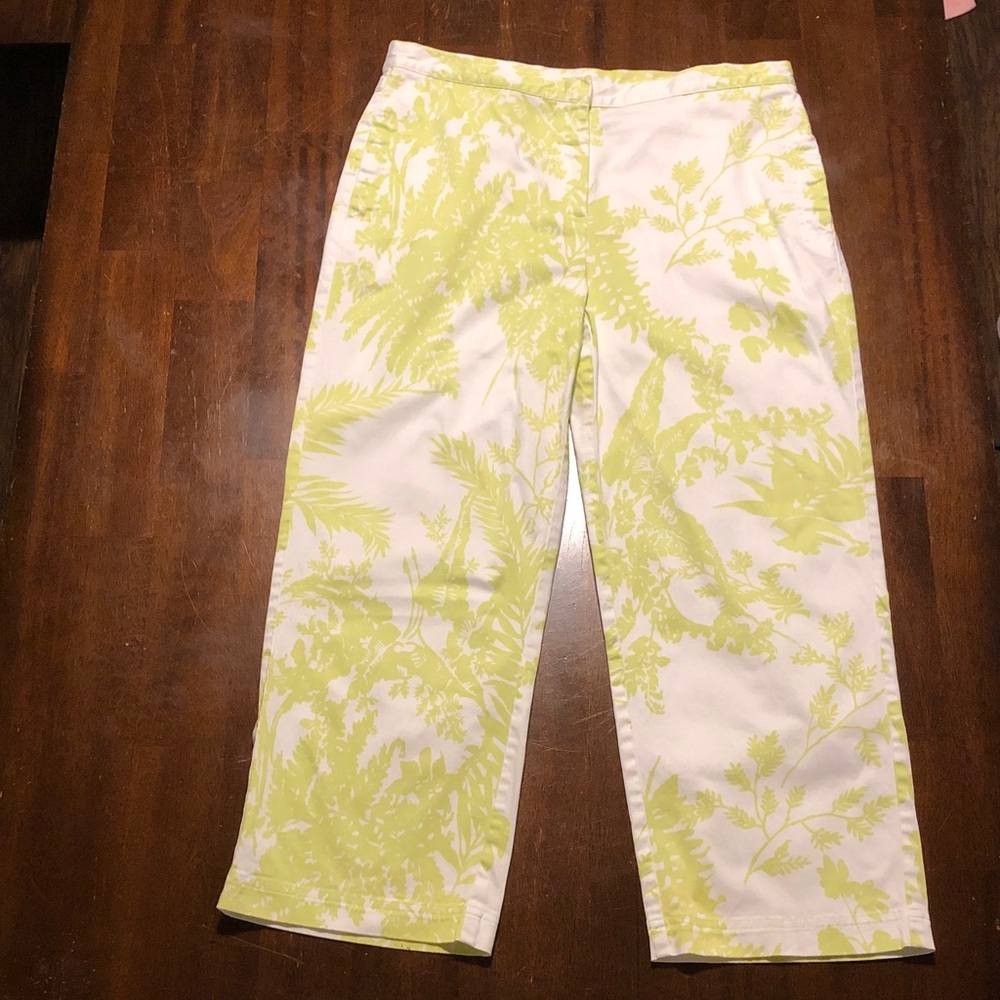 Liz Claiborne White Pants with Lime Green Botanical Accent